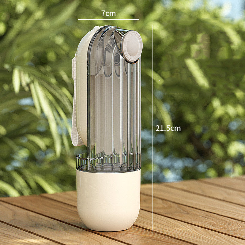 Green travel water bottle with size marking